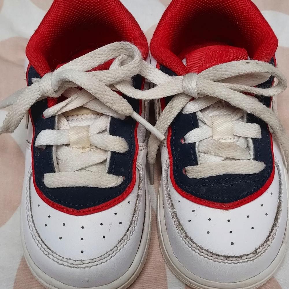 Nike Childrens Shoes size 6